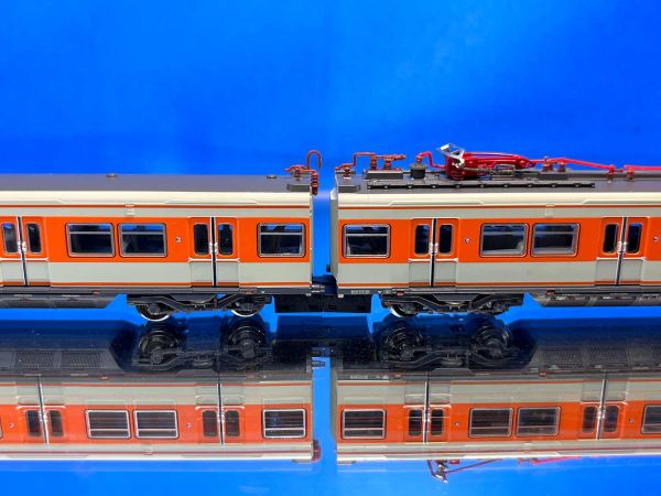 Arnold - HN2494 - BR 420, zwei Stromabnehmer, in grau/oranger Lackierung, Ep. IV - 3-teilig