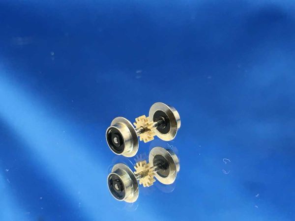 Arnold VT 89 - 2920-010 - wheel set with brass gear from KH-Modellbahnbau (used / refurbed)