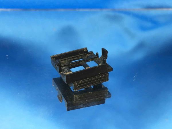 Fleischmann BR 141 - 337326 - Armaturenteil / Batteriedeckel