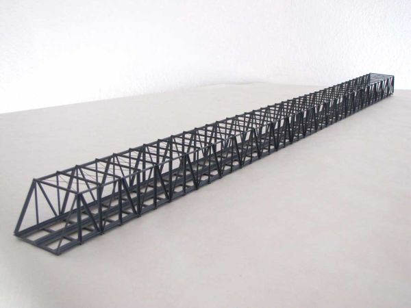 Hack Brücken - 21280 / KN105-2 - Lange Kastenbrücke 105cm zweigleis. grau (Fertigmodell)