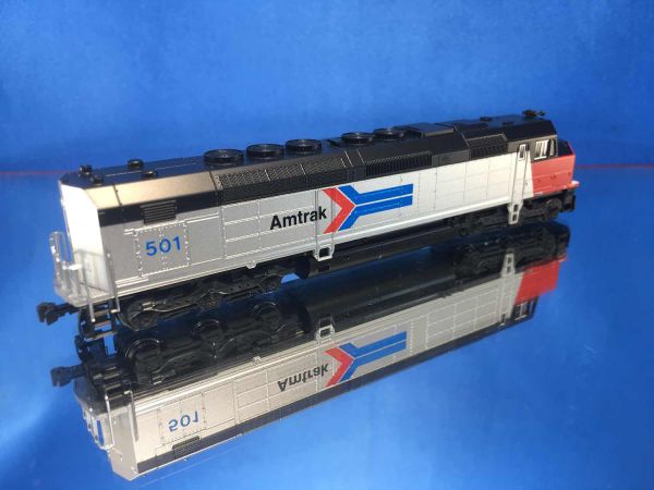 Preview: Kato - 176-9205 / 701769205 - EMD SDP40F Typ I, AMTRAK Pashe I 'Lackierung #501