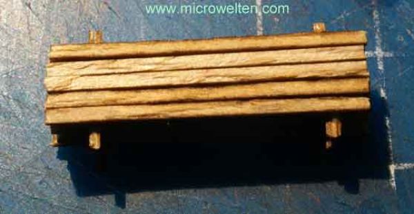 Micro Welten - 01-45 - Ladegut Buchenbalken (Bausatz)