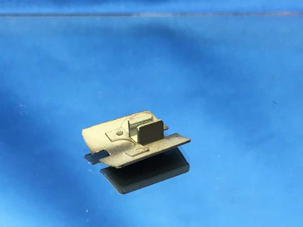 Arnold V 100 / BR 211 - 0201-008 - Gray roof (used / refurbed)
