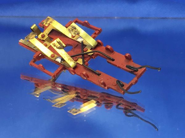 Arnold BR 41 - 2510-019 - pantograph (Used / refurbed)