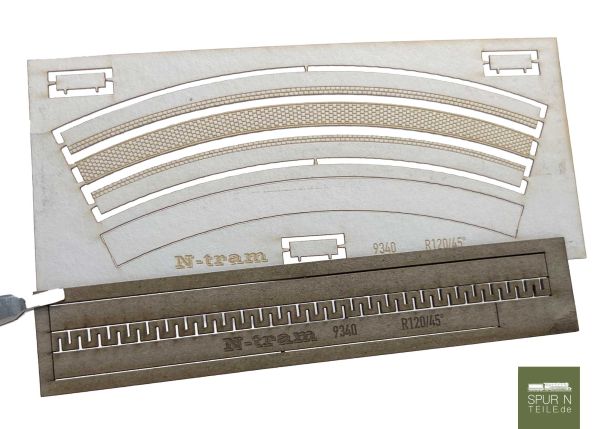 N-Tram - 9340 - Pflastereinsätze für ROKUHAN, gebogen, R 120, 45°