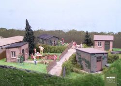 MKB-Modelle - 160305 - Laubensiedlung / Schrebergarten / Gartenhäuser 4er Set (Bausatz)